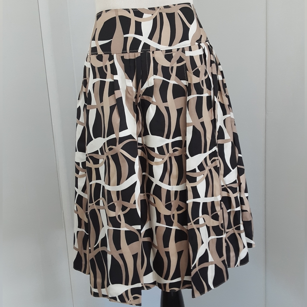 JOSEPHINE CHAUS 100% Silk Pleated Geometric Print Skirt Sz 8 - NWT